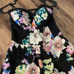 Brand new flattering gorgeous jumpsuit with pocket